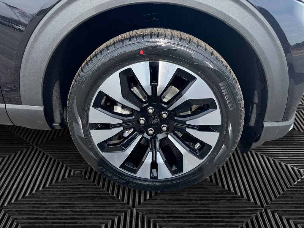 New 2026 Ford Explorer Platinum w/ LUX Leather Package image 9