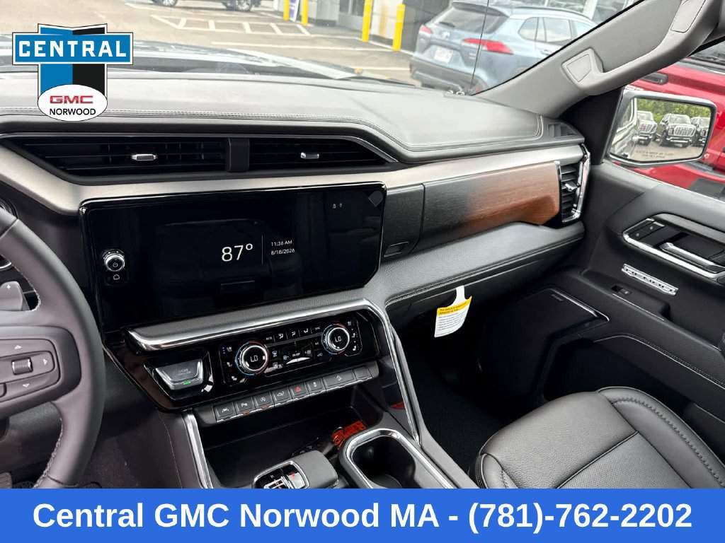 New 2026 GMC Sierra 1500 Denali w/ Technology Package AWD/4WD image 17