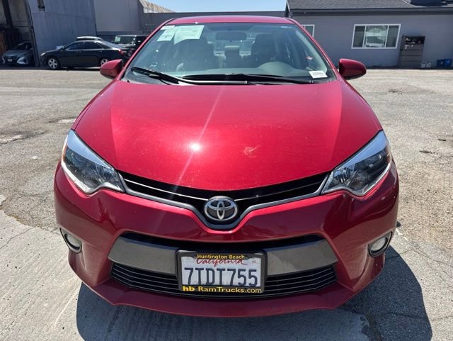 Used 2015 Toyota Corolla LE FWD image 2