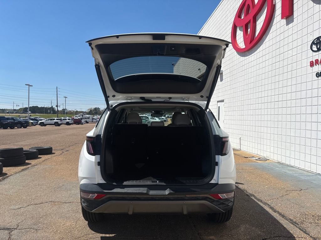 Used 2023 Hyundai Tucson Limited image 29