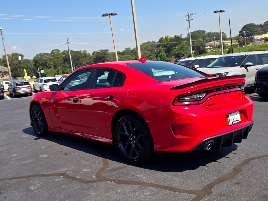 Used 2022 Dodge Charger GT w/ Blacktop Package RWD image 5