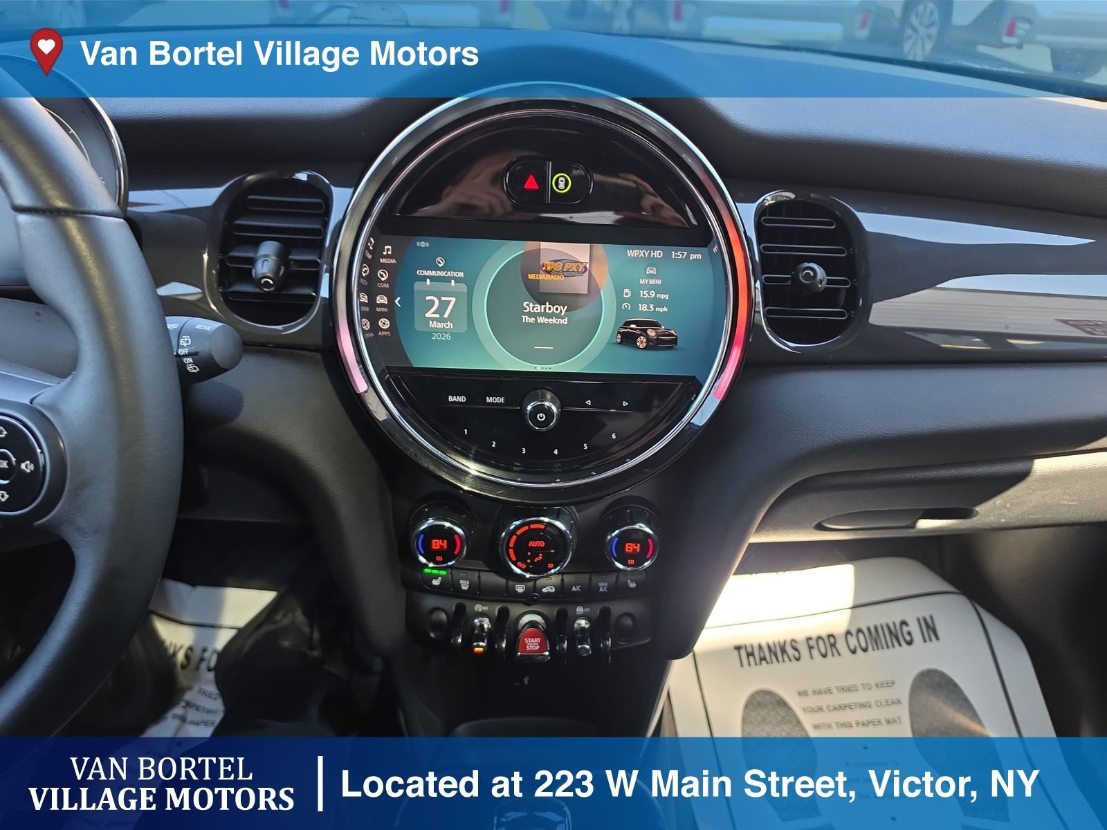 Used 2022 MINI Cooper 4-Door Hardtop image 14