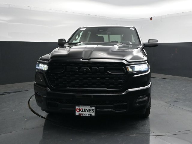 New 2026 RAM 1500 Express AWD/4WD image 2