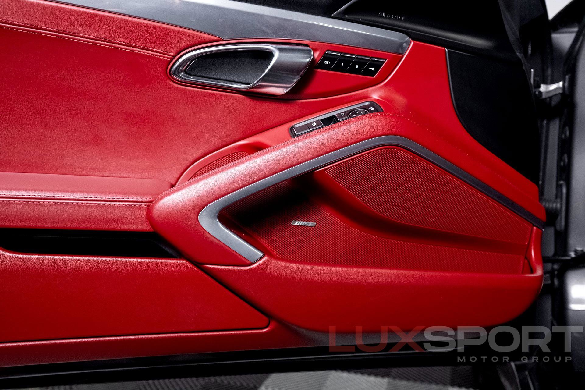 Used 2017 Porsche 911 Targa 4S image 14