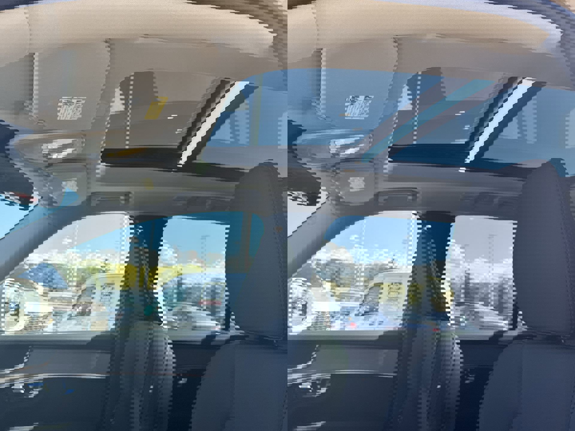 New 2026 Volvo XC90 B5 Plus w/ Protection Package image 18