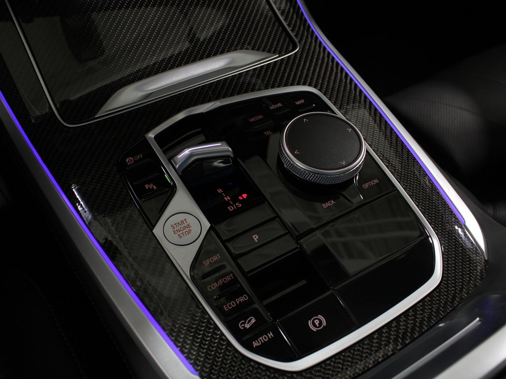 Certified 2025 BMW X5 M60i w/ Parking Assistance Package image 15