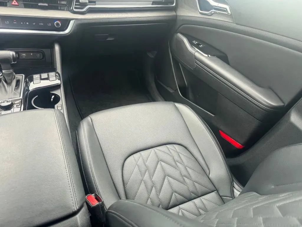 Used 2024 Kia Sportage X-Line AWD/4WD image 20