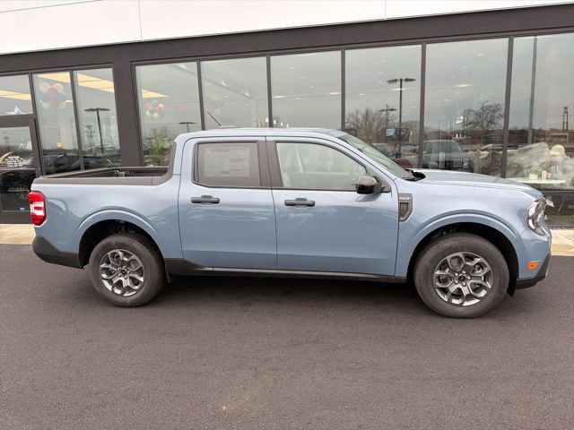 New 2026 Ford Maverick XLT w/ XLT Luxury Package image 2