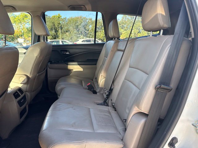 Used 2017 Honda Pilot EX-L image 6