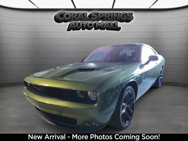 Used 2021 Dodge Challenger SXT w/ Blacktop Package RWD image 2