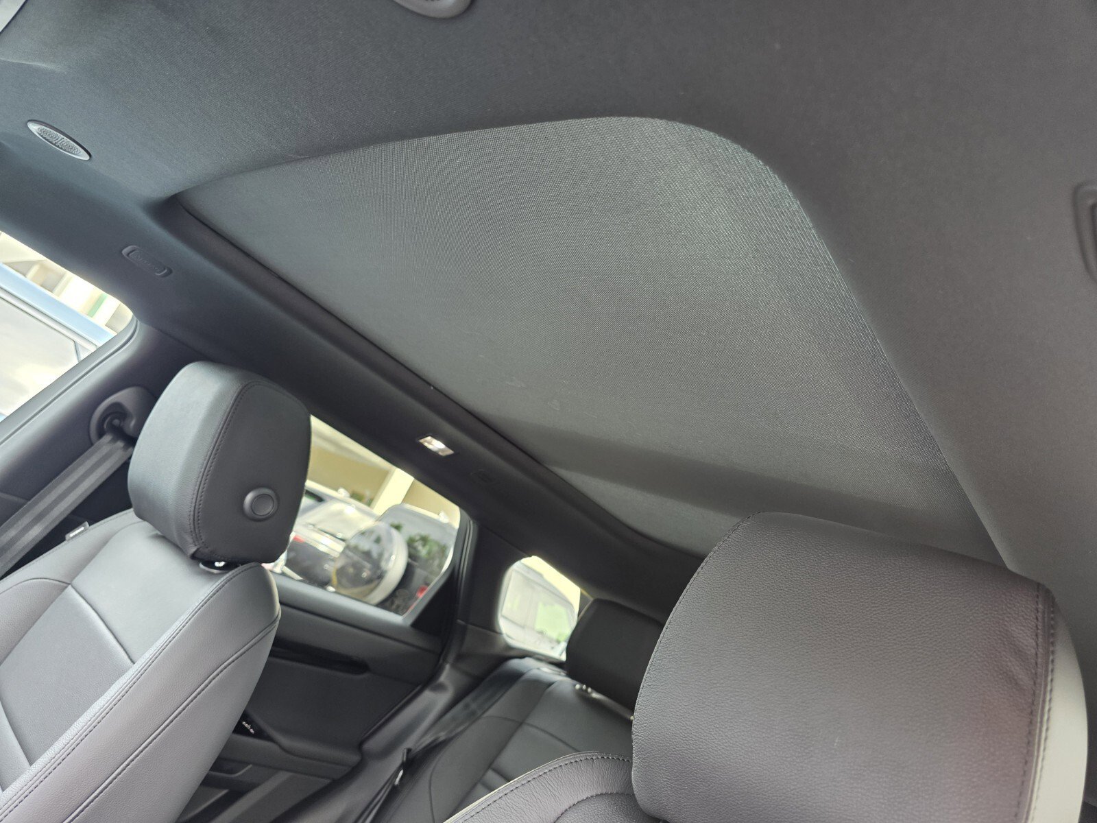 New 2026 Land Rover Range Rover Evoque Dynamic SE image 11