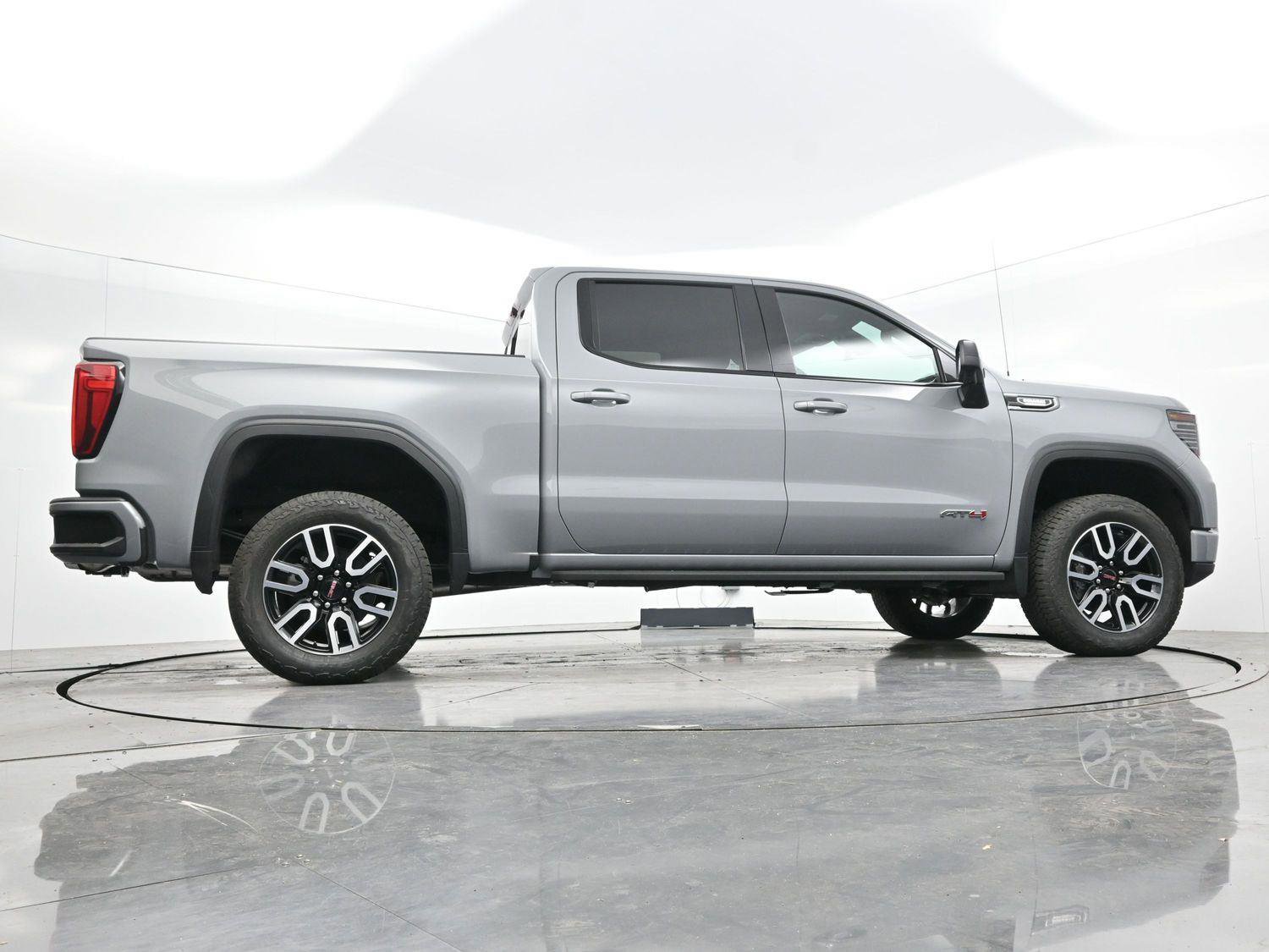 Used 2025 GMC Sierra 1500 AT4 w/ AT4 Premium Package image 53