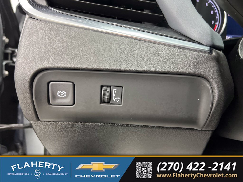 Used 2024 Buick Enclave Essence w/ Experience Buick Package FWD image 24