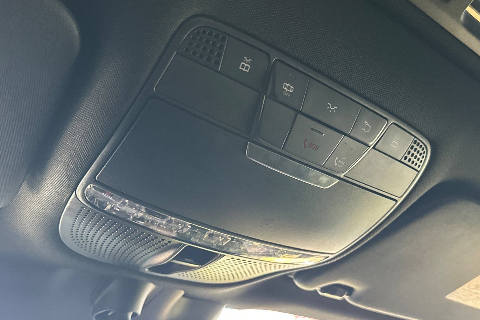 Used 2023 Mercedes-Benz GLC 300 4MATIC Coupe image 24
