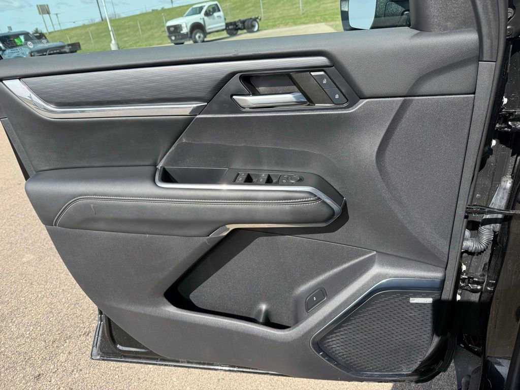 Used 2024 GMC Acadia Elevation image 49