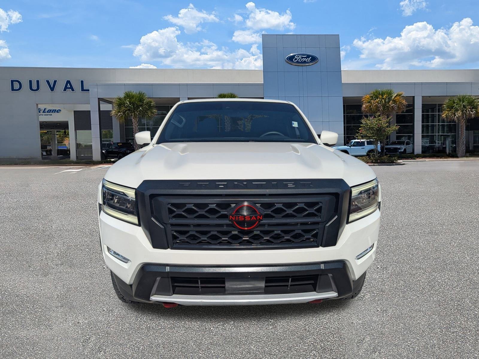 Used 2024 Nissan Frontier Pro-X w/ Tow Package image 9