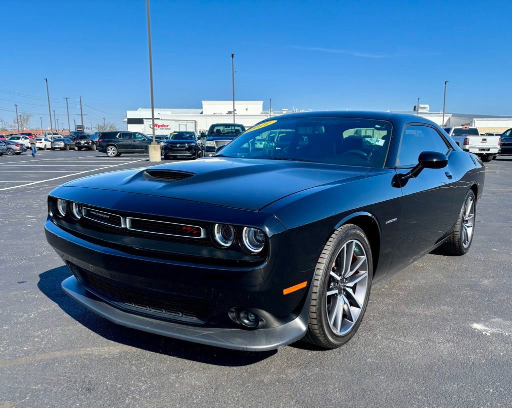 Used 2022 Dodge Challenger R/T w/ Plus Package image 3