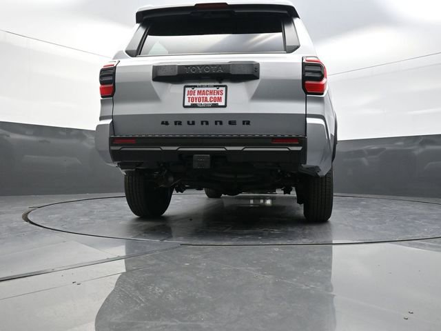 Used 2026 Toyota 4Runner SR5 AWD/4WD image 35