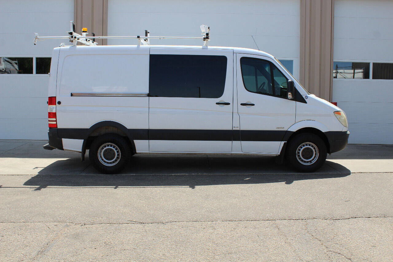 Used 2012 Mercedes-Benz Sprinter 2500 image 6