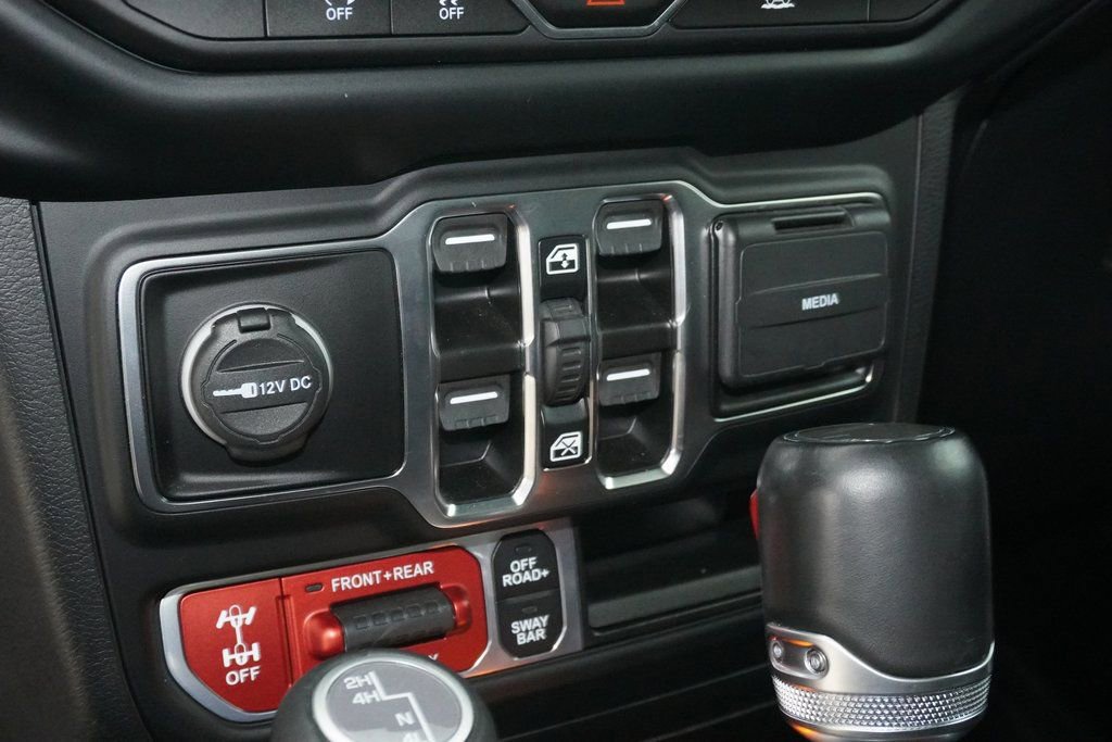 Used 2023 Jeep Gladiator Rubicon w/ Cold Weather Group image 28