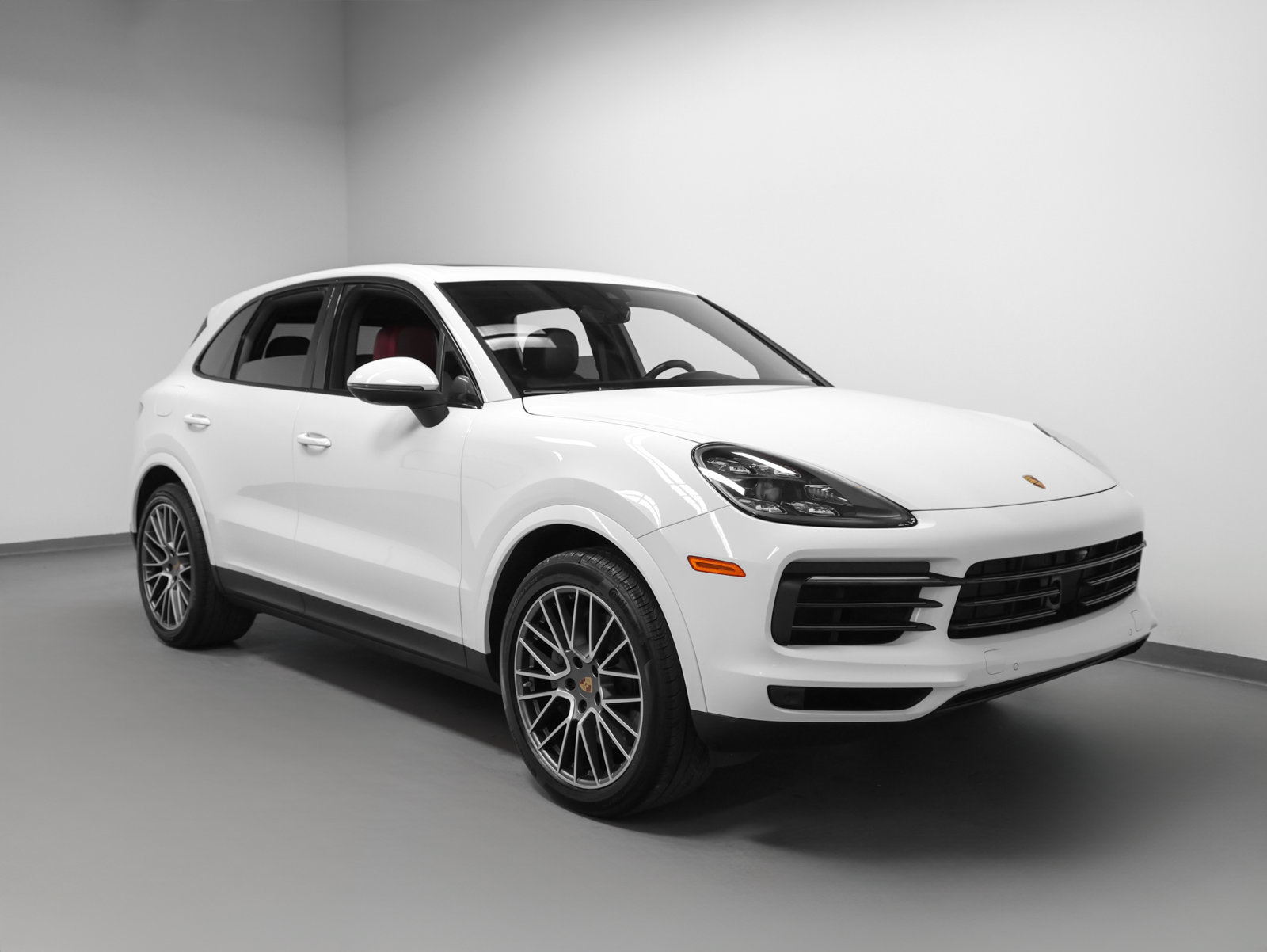 Certified 2023 Porsche Cayenne S Platinum AWD/4WD image 10