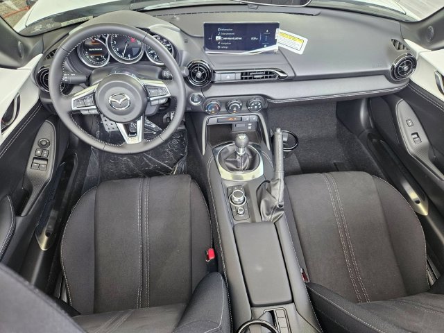 New 2026 MAZDA MX-5 Miata Club w/ Interior Package RWD image 16