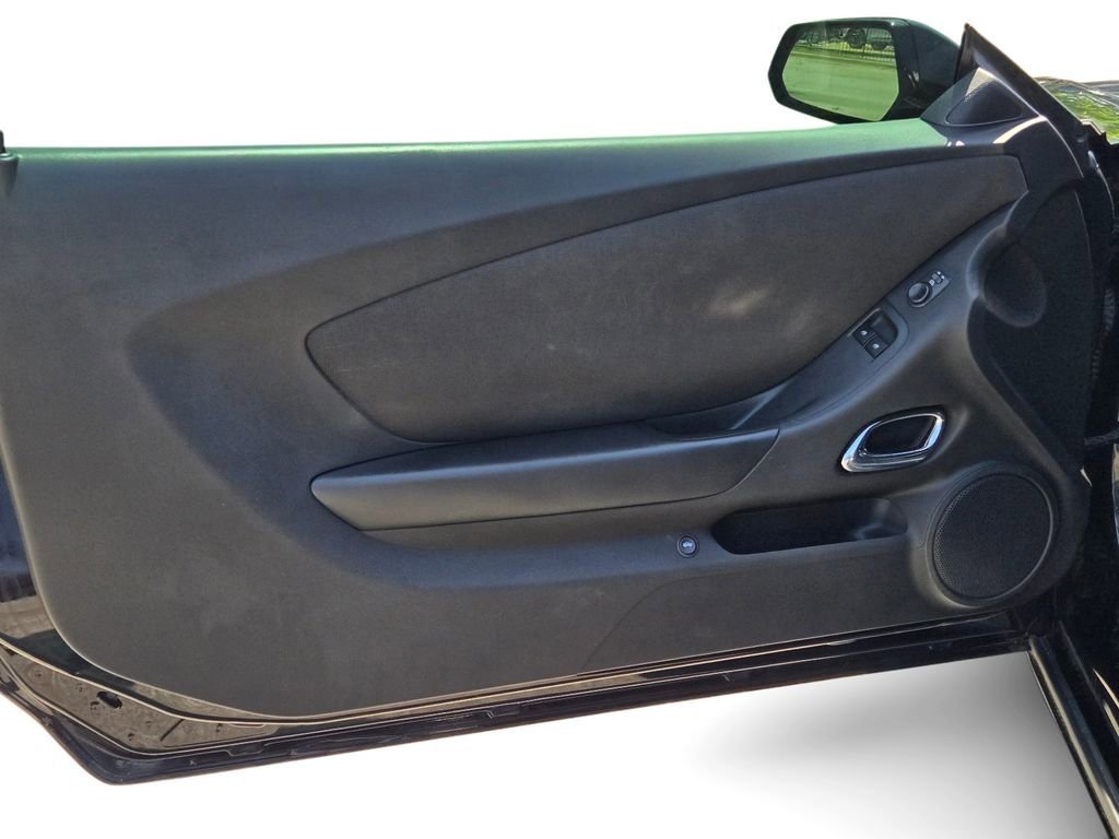 Used 2011 Chevrolet Camaro SS w/ RS Package image 15