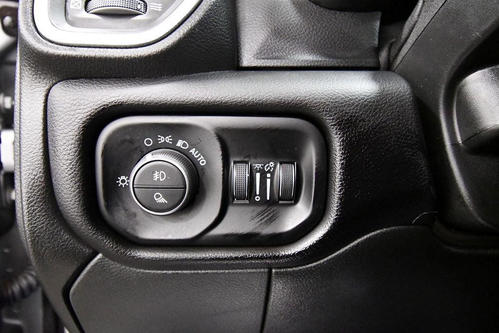 Used 2024 RAM 2500 Laramie image 19