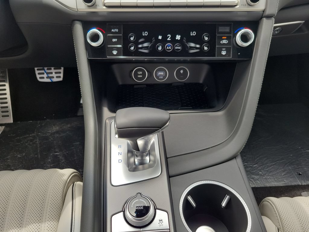 New 2026 Genesis G70 3.3T Sport Prestige RWD image 9