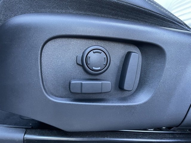 Used 2020 Land Rover Discovery Sport S R-Dynamic image 10