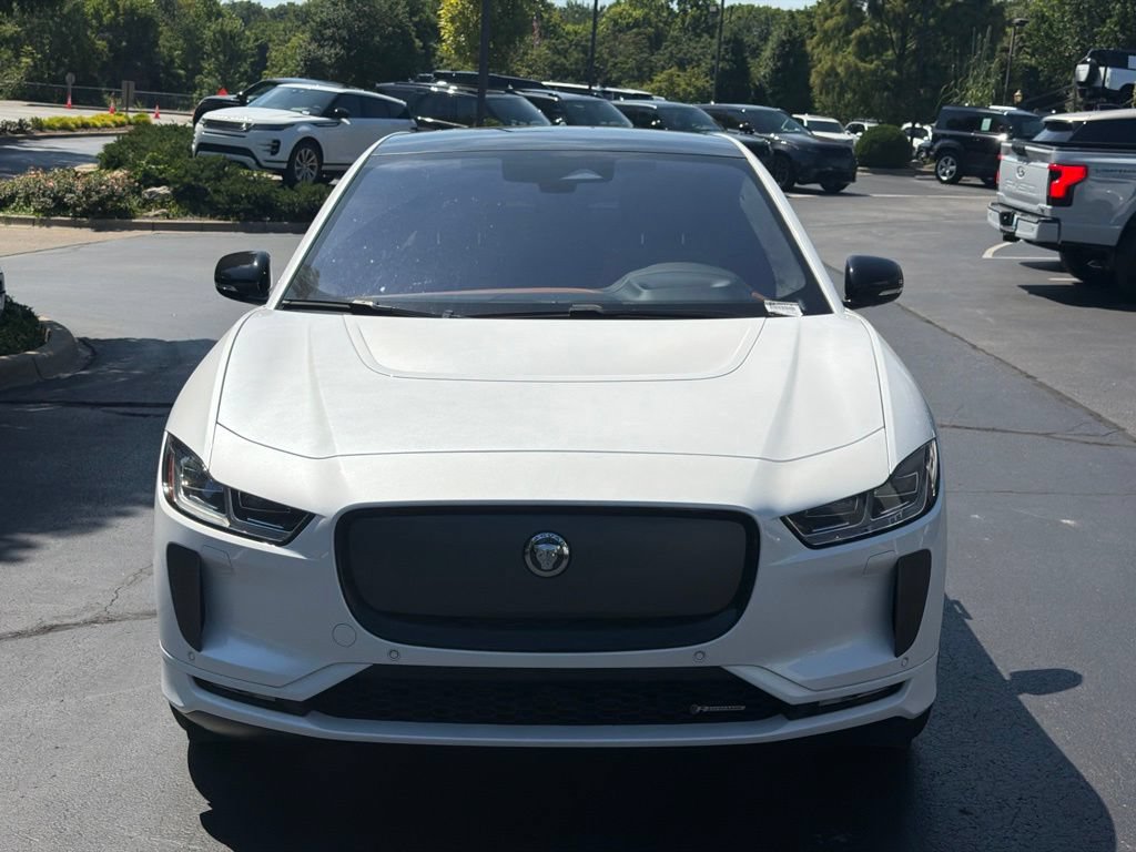 Certified 2024 Jaguar I-PACE R-Dynamic HSE AWD/4WD image 8