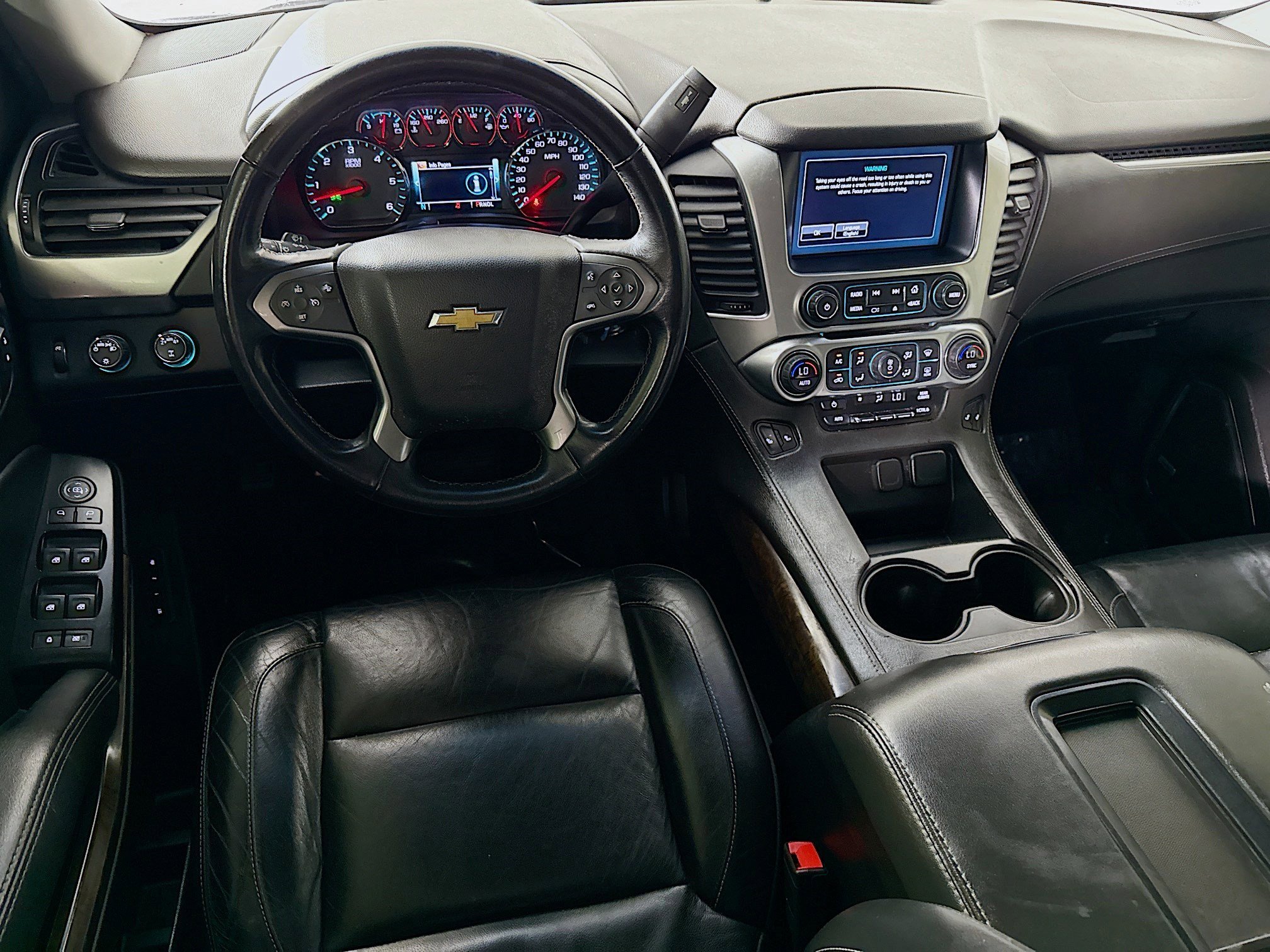 Used 2019 Chevrolet Suburban LT image 17