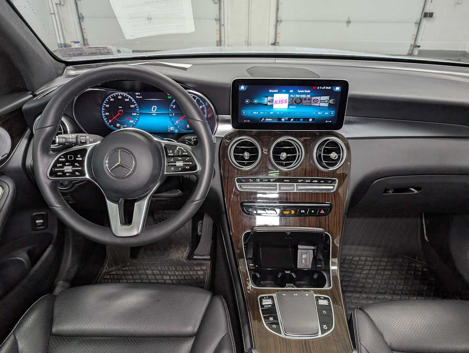 Certified 2020 Mercedes-Benz GLC 300 4MATIC image 18