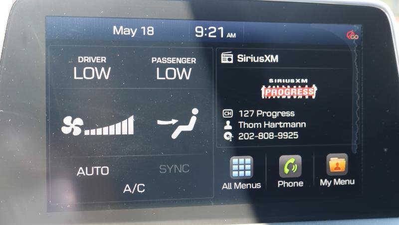 Used 2020 Genesis G70 2.0T w/ Elite Package RWD image 13