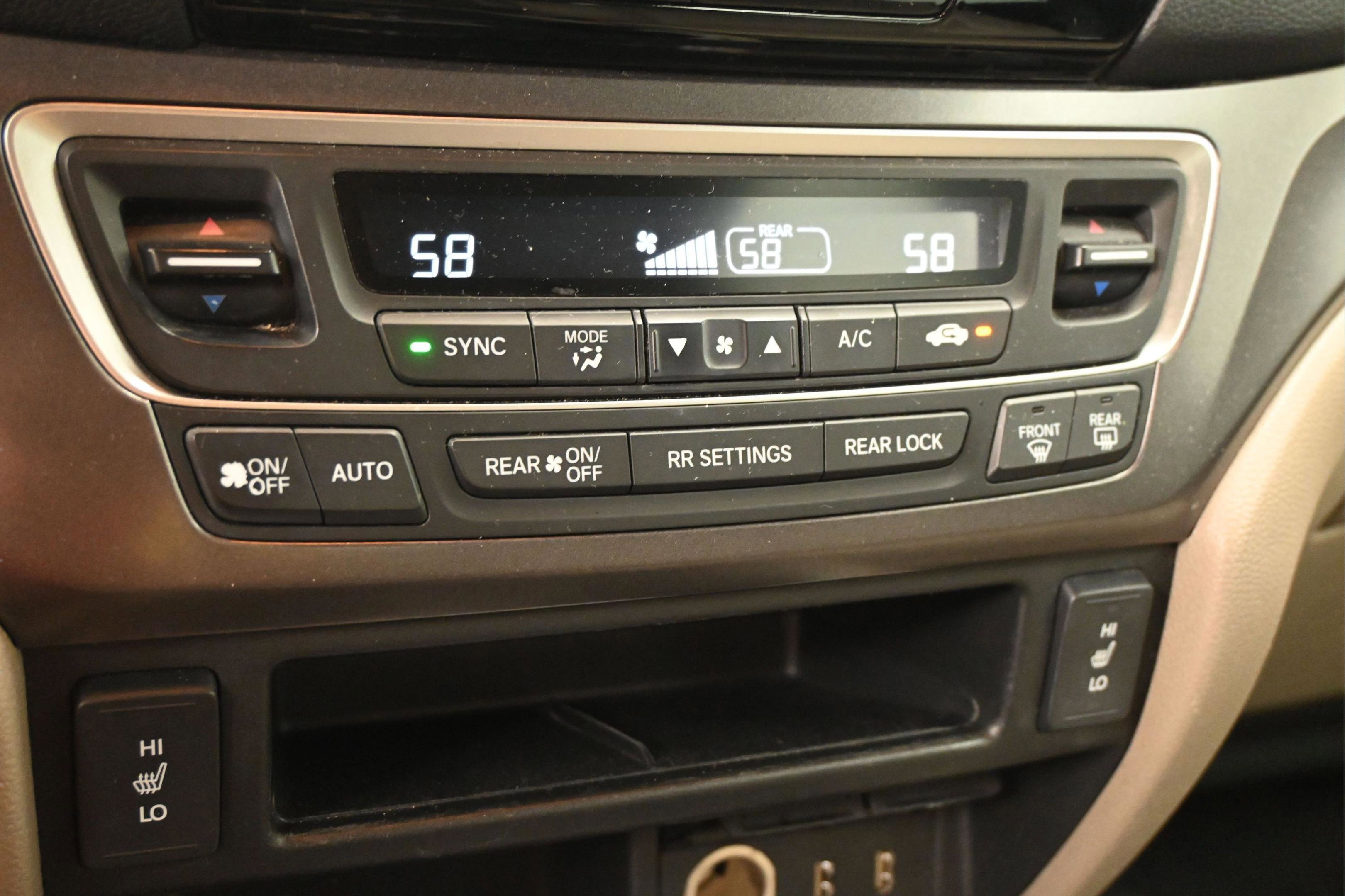 Used 2017 Honda Pilot EX-L image 30