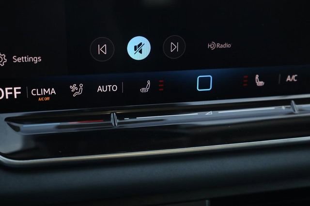 New 2026 Volkswagen Tiguan SE image 16