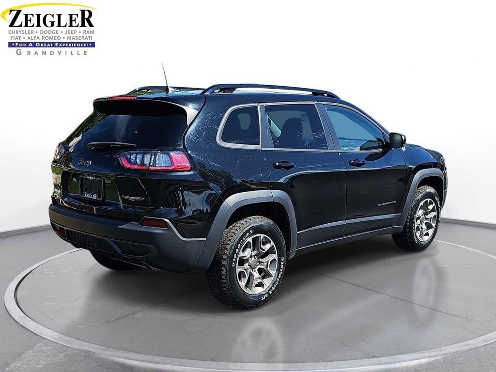 Used 2022 Jeep Cherokee Trailhawk AWD/4WD image 5