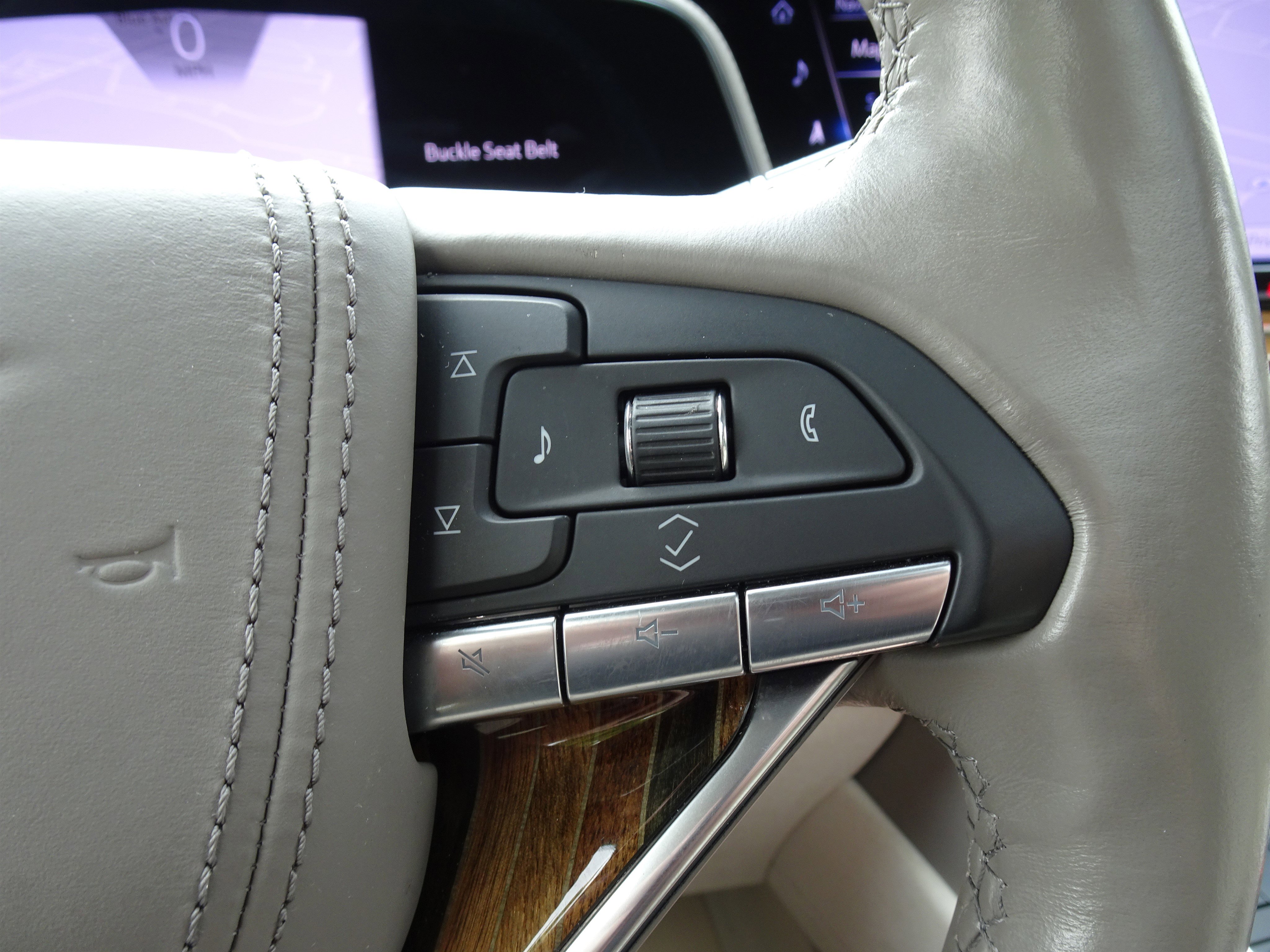 Used 2023 Cadillac Escalade Sport Platinum image 36