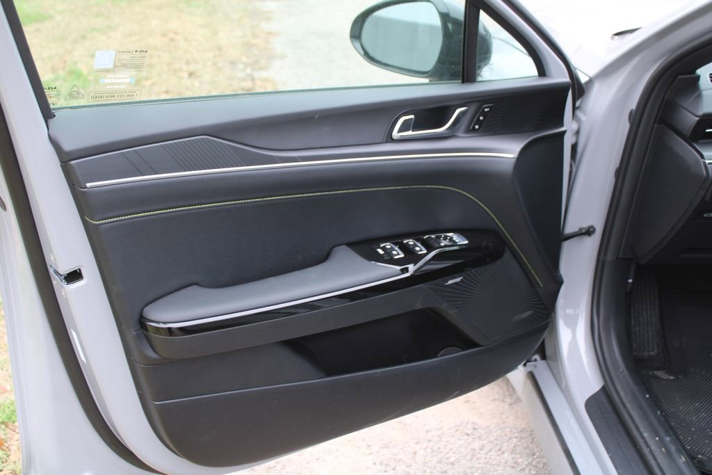 New 2026 Kia K5 GT FWD image 18