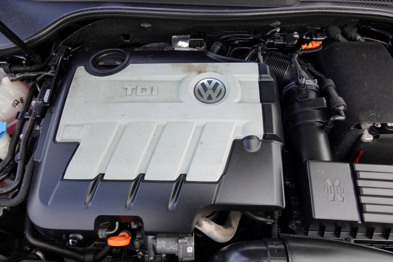 Used 2012 Volkswagen Jetta TDI FWD image 92
