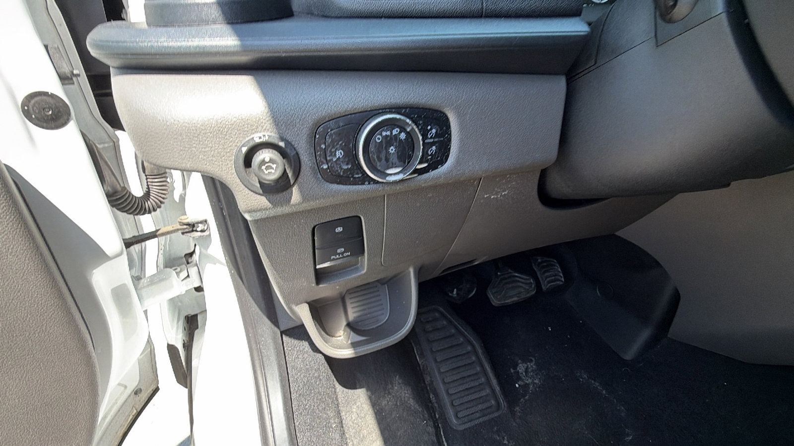 Used 2025 Ford Transit 350 XLT RWD image 22