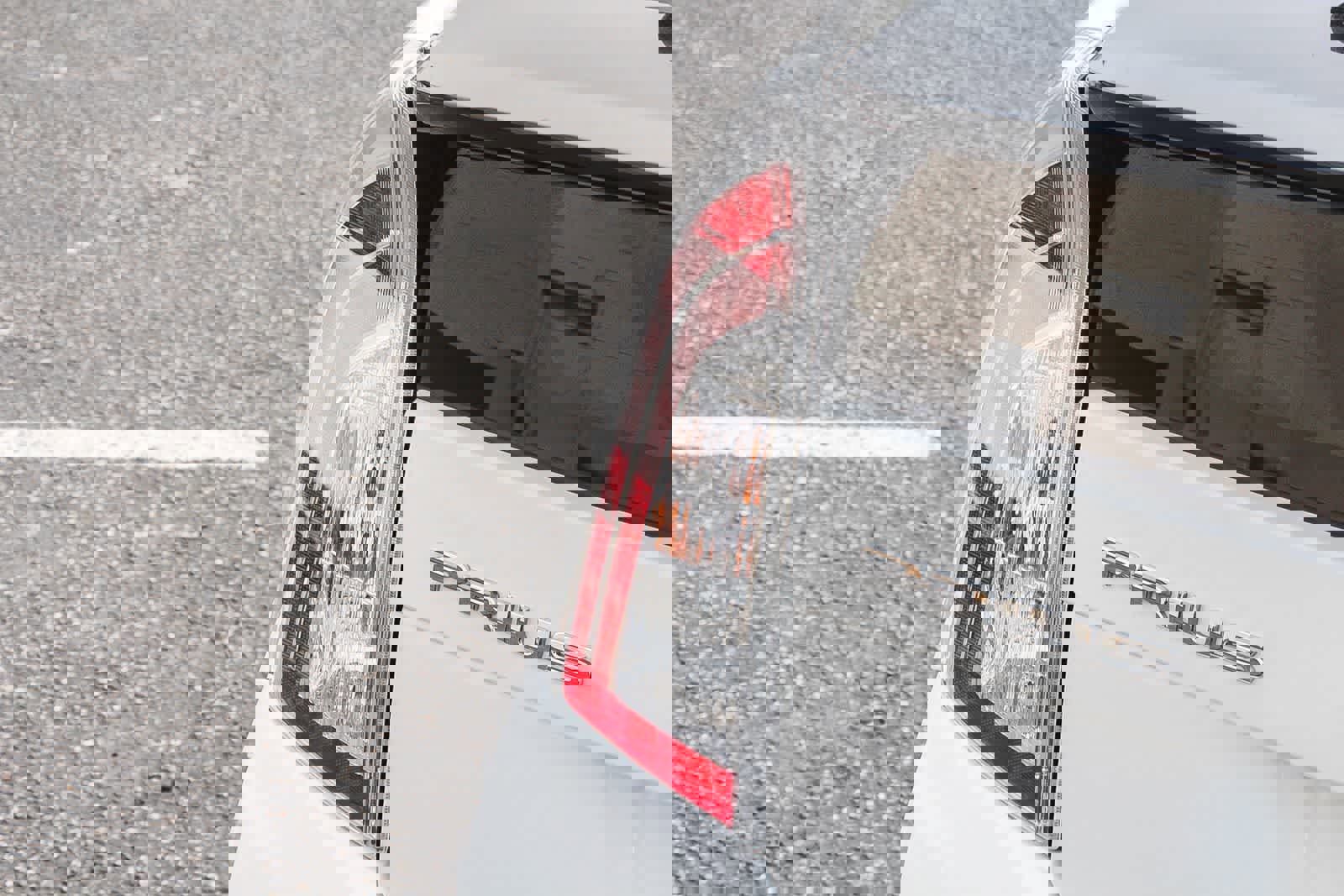 Used 2015 Toyota Prius Four image 8