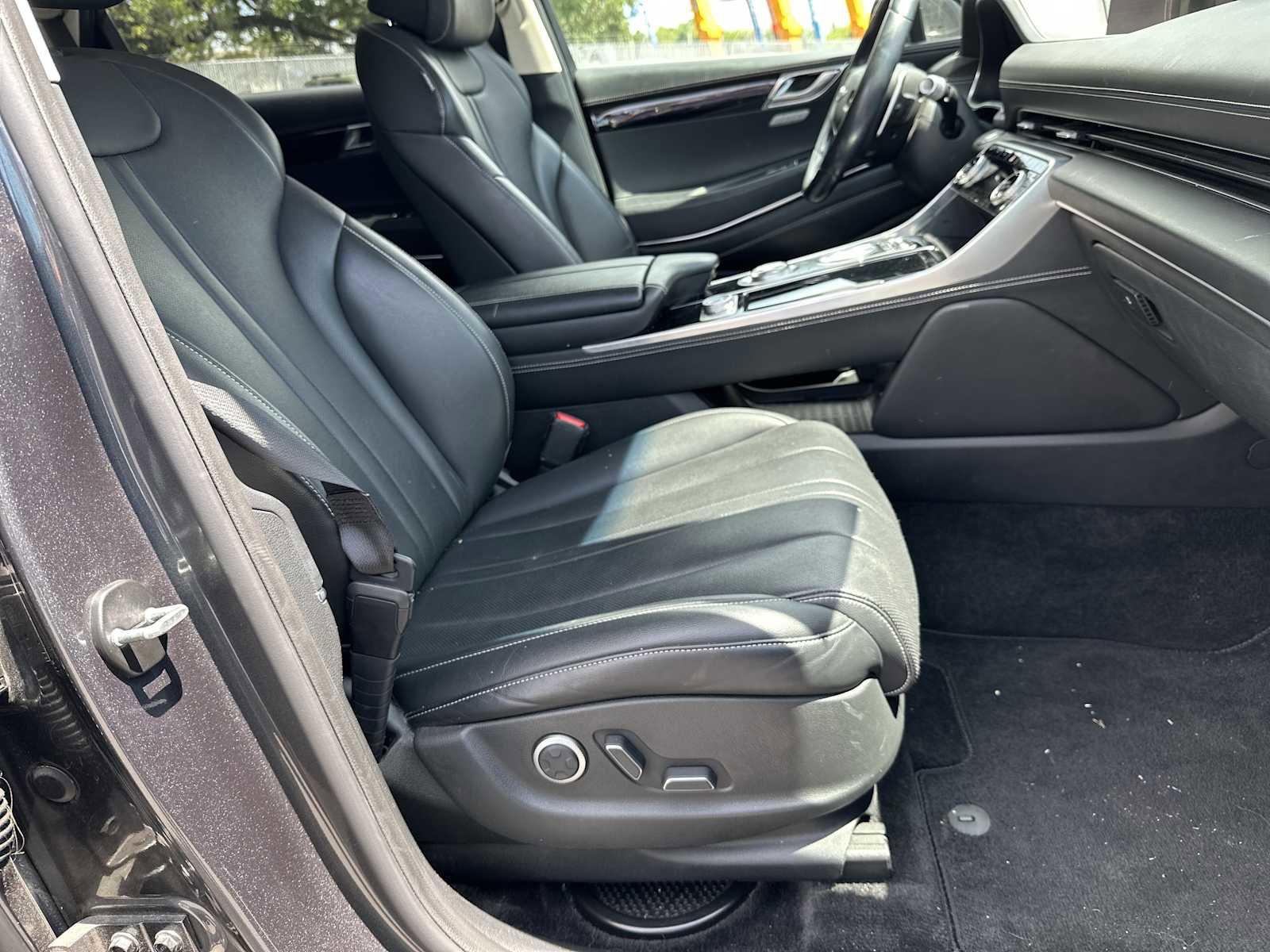 Used 2022 Genesis GV80 2.5T image 26