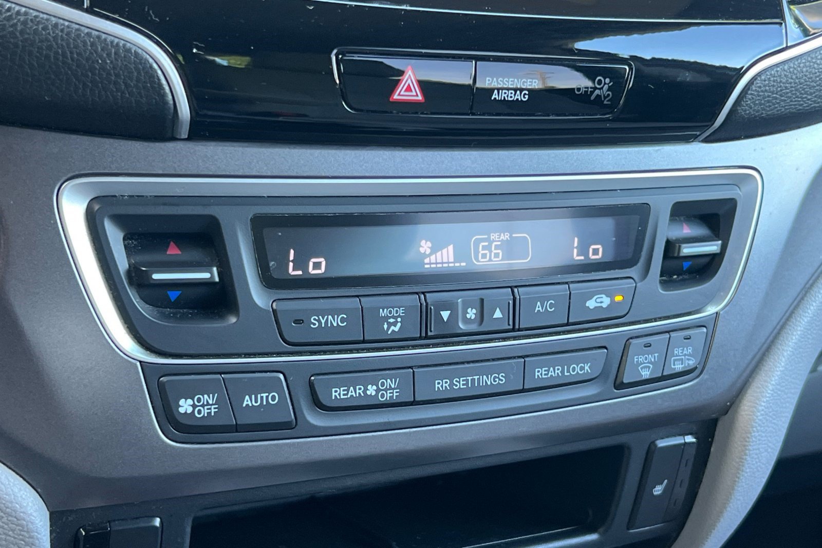 Used 2021 Honda Pilot EX image 17