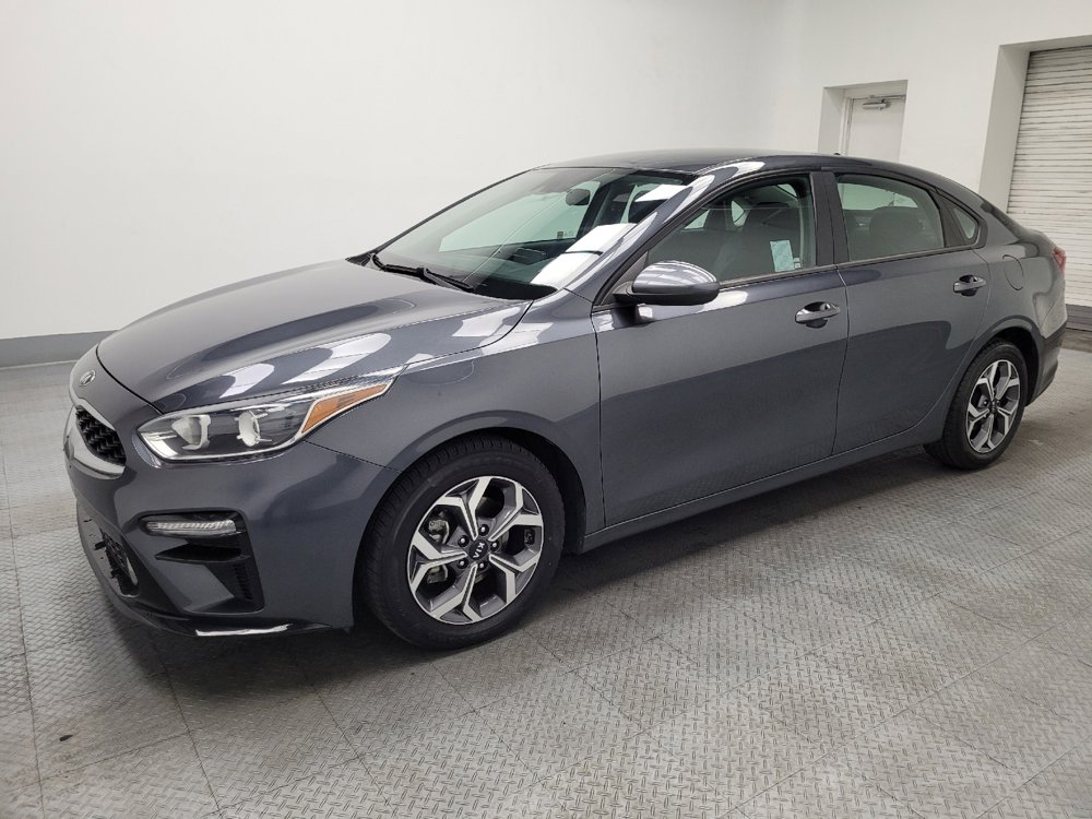 Used 2021 Kia Forte LXS FWD image 2