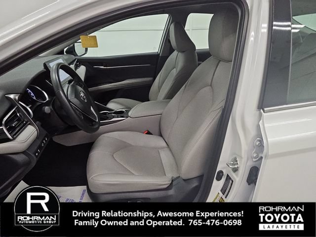 Used 2023 Toyota Camry XLE w/ Cold Weather Package FWD image 11