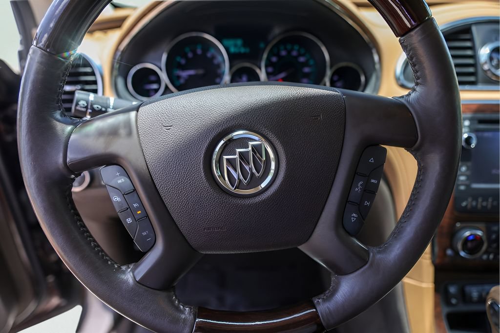 Used 2015 Buick Enclave Leather FWD image 15