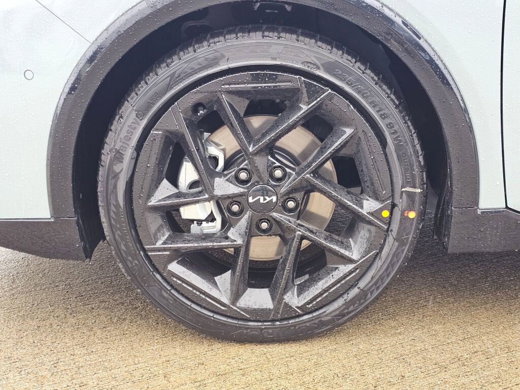 New 2025 Kia K4 GT-Line Turbo image 10