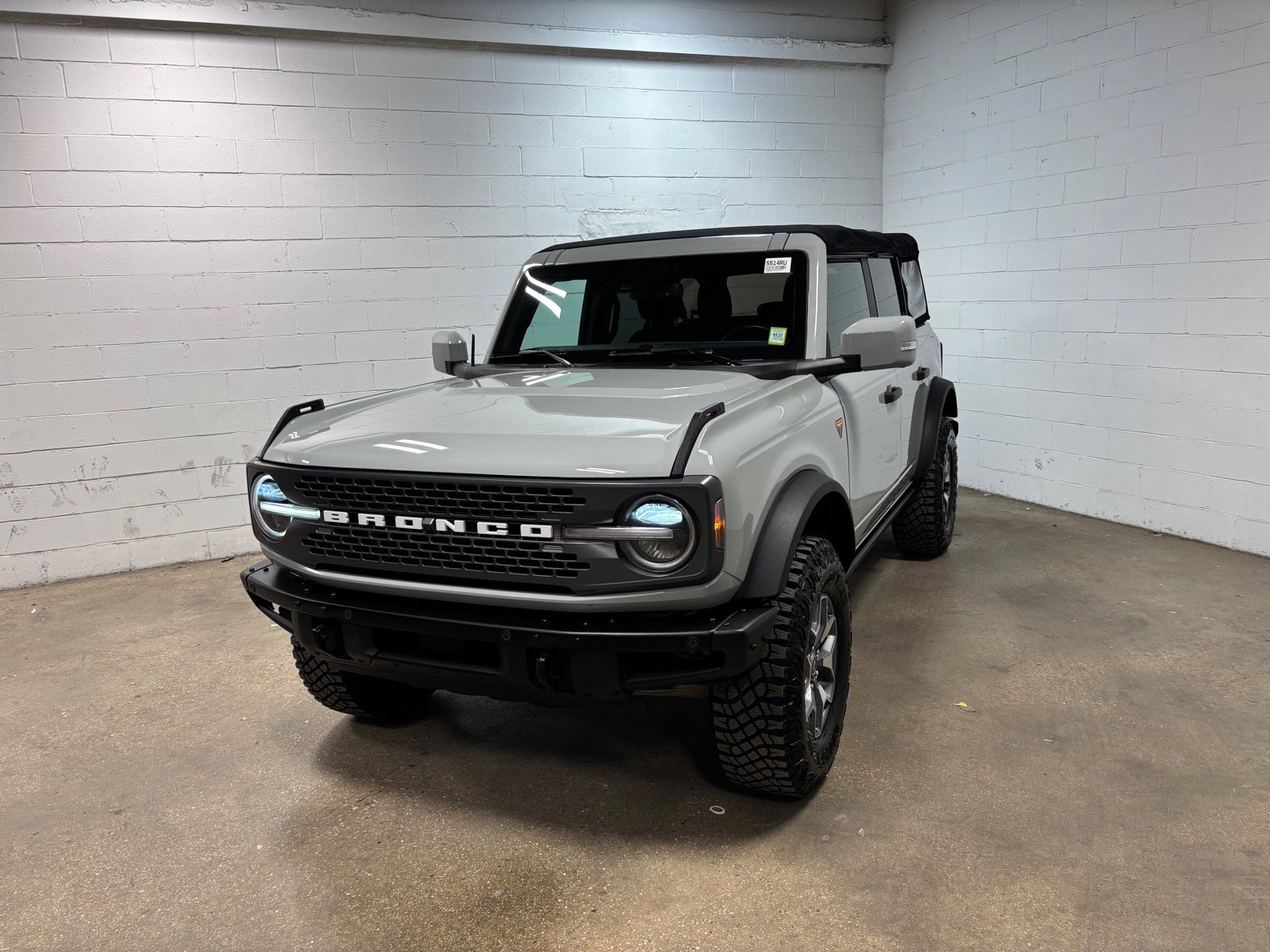 Used 2021 Ford Bronco Badlands video 2