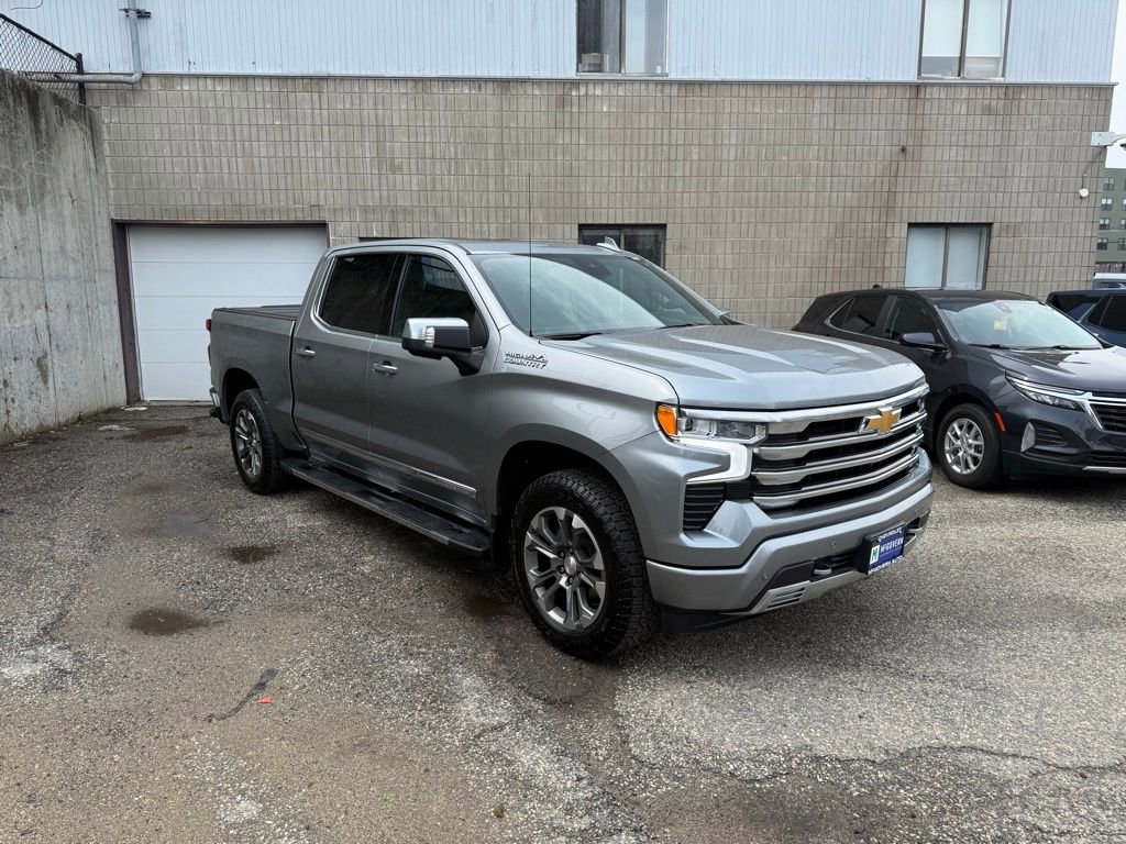 Used 2024 Chevrolet Silverado 1500 High Country image 8